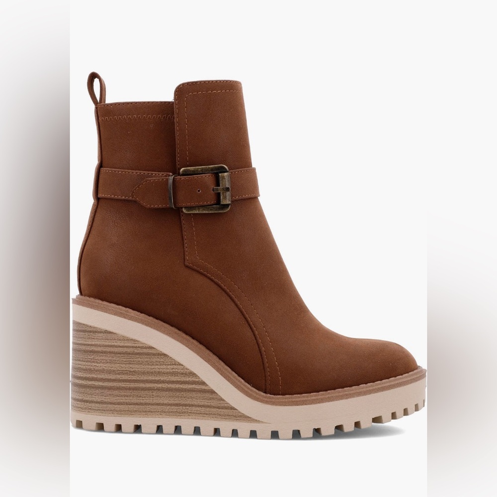 CLESTE WEDGE BOOTIE BY MIA